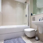 Centre 2br W Balcony Sleeps 8 Appartement Leeds (West Yorkshire)