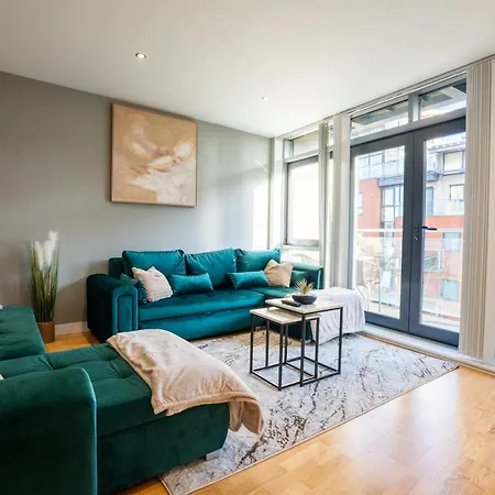 Apartamento Centre 2br W Balcony Sleeps 8