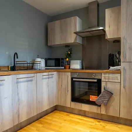 Lägenhet Centre 2br W Balcony Sleeps 8